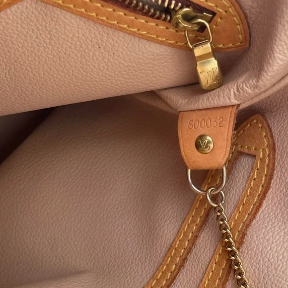 Louis Vuitton Petit Bucket Monogram - Picture 5 of 5